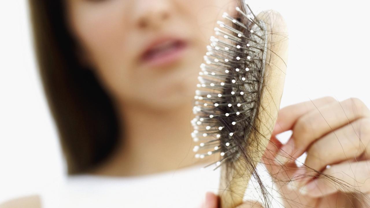 Rambut rontok wanita